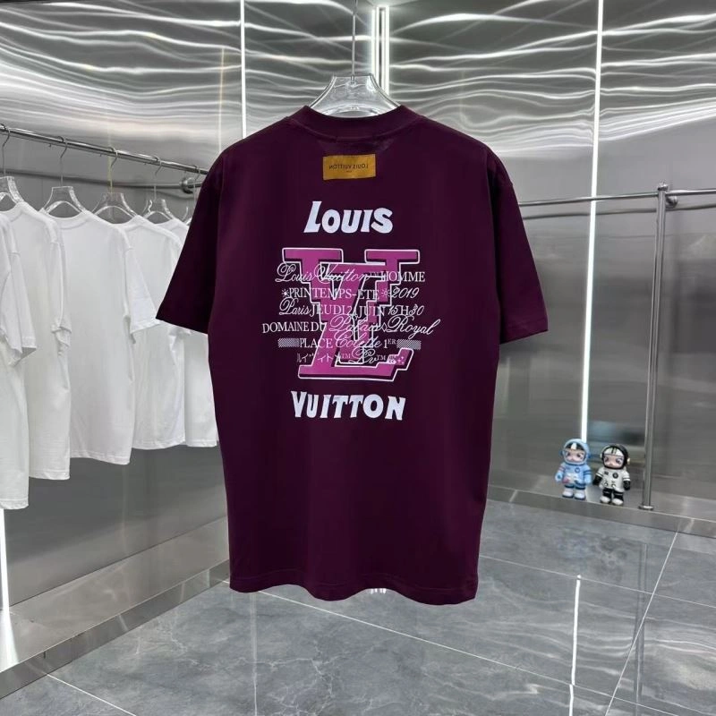 Versatile Louis Vuitton T-Shirts 133221
