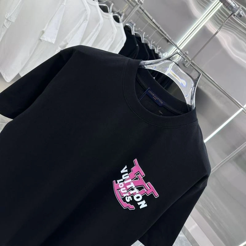 FlexibleFit Louis Vuitton T-Shirts 133220