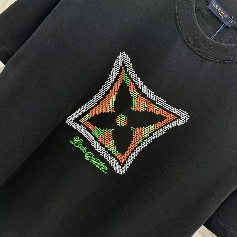 Louis Vuitton T-Shirts Popular 133193