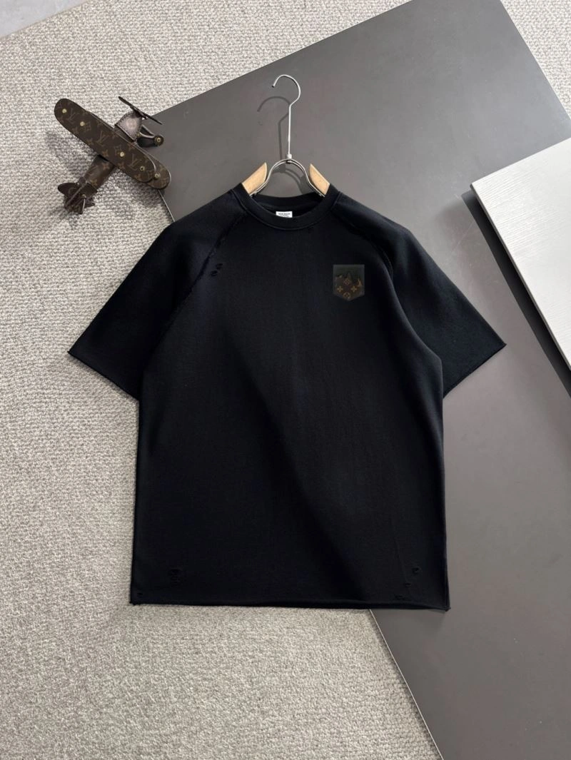 Breathable Louis Vuitton T-Shirts 133191
