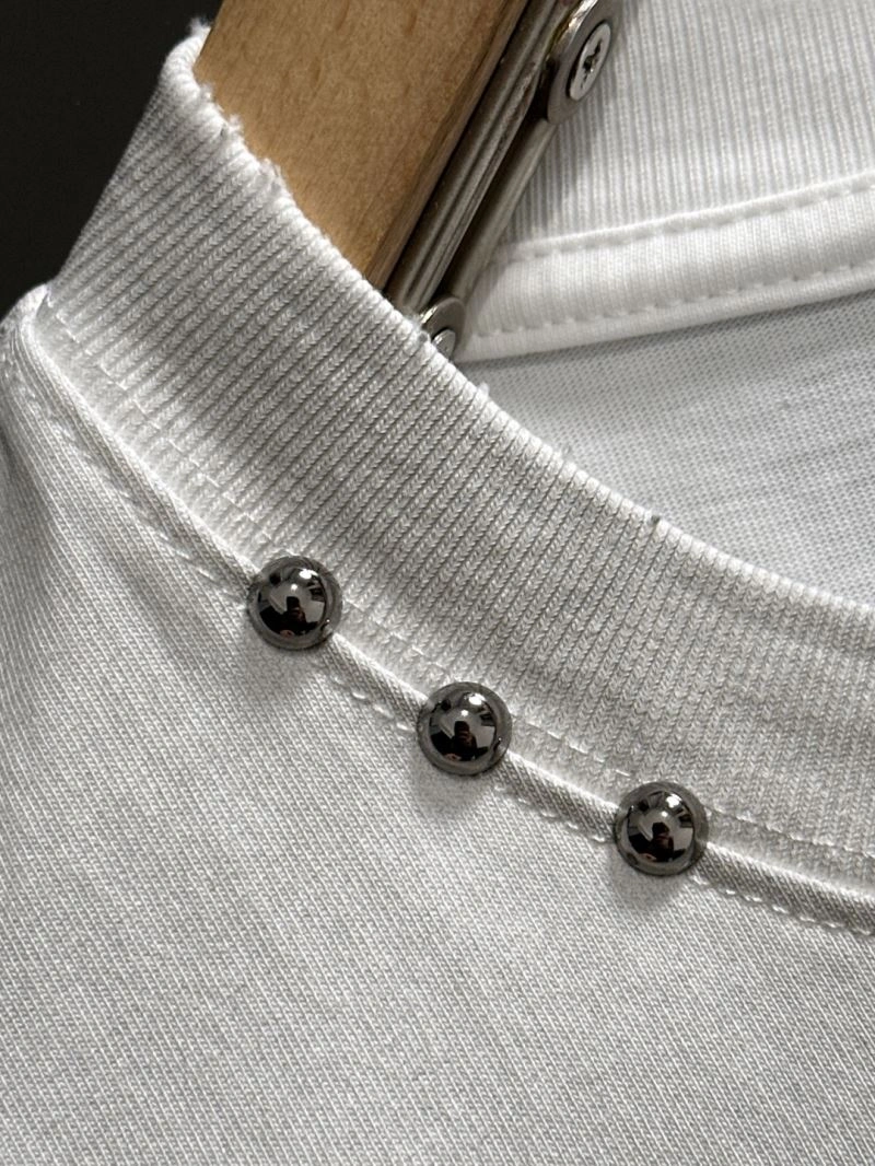 Elegant Louis Vuitton T-Shirts 133208
