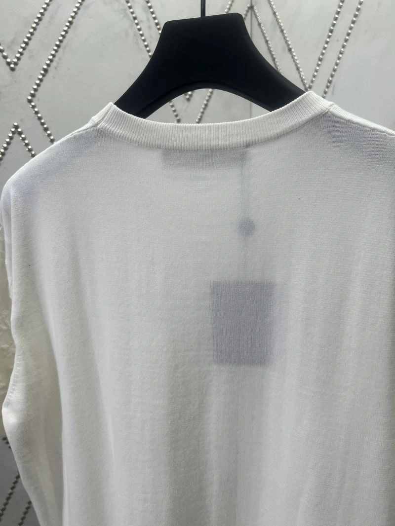 Louis Vuitton T-Shirts Minimalist 133204