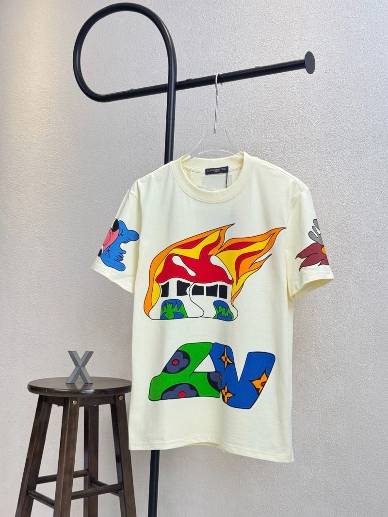 Compact Louis Vuitton T-Shirts 133218