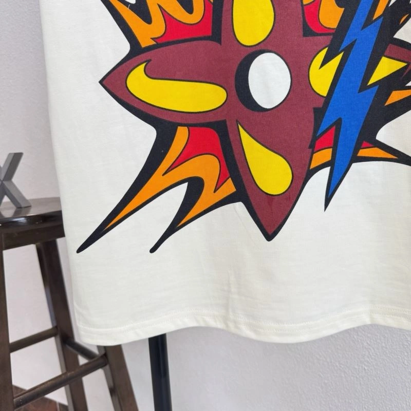 Compact Louis Vuitton T-Shirts 133218