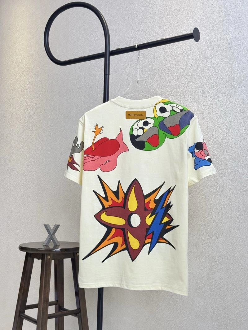 Compact Louis Vuitton T-Shirts 133218