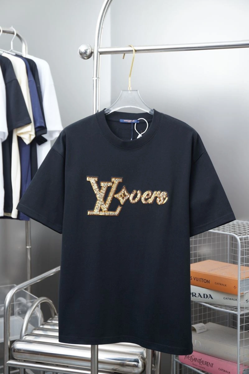 RelaxedFit Louis Vuitton T-Shirts 133196