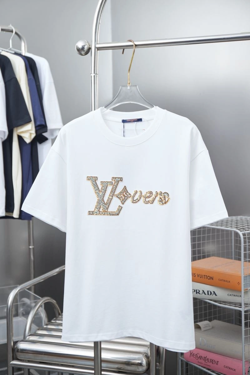Breathable Louis Vuitton T-Shirts 133198