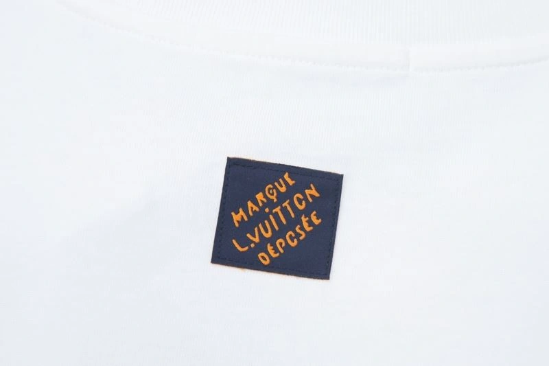 Breathable Louis Vuitton T-Shirts 133198