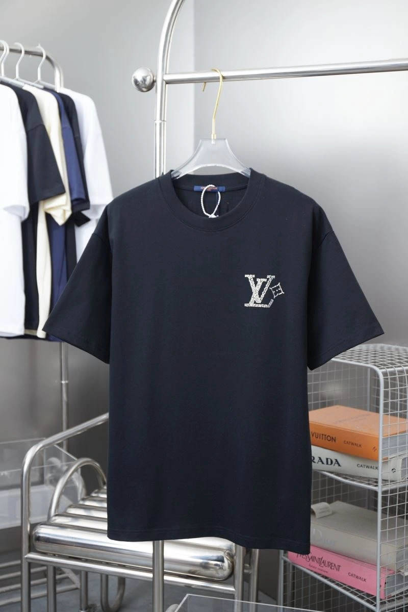 Louis Vuitton T-Shirts Comfortable 133194