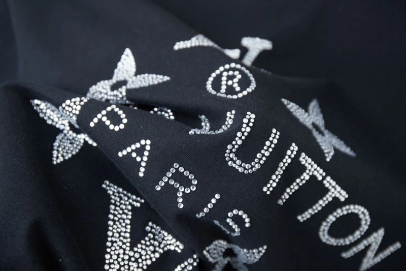 Louis Vuitton T-Shirts Comfortable 133194