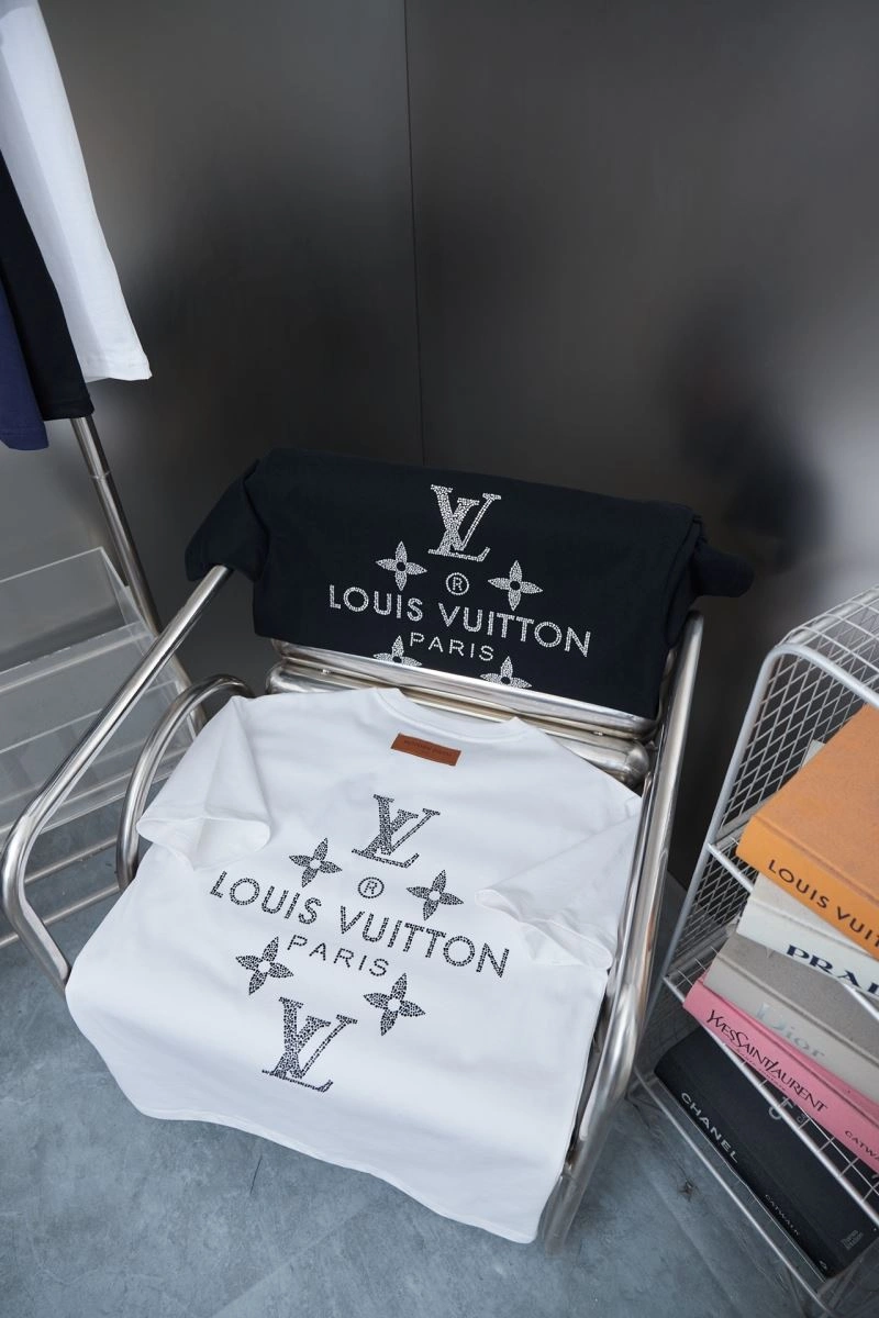 Louis Vuitton T-Shirts Colorful 133224