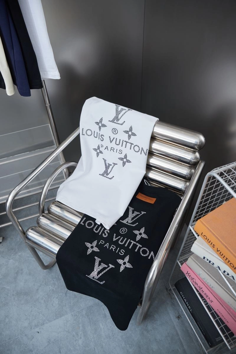 Louis Vuitton T-Shirts Colorful 133224