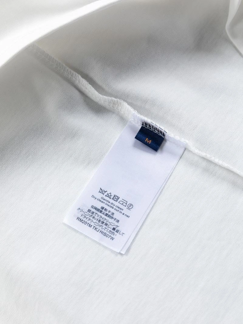 Practical Louis Vuitton T-Shirts 133216