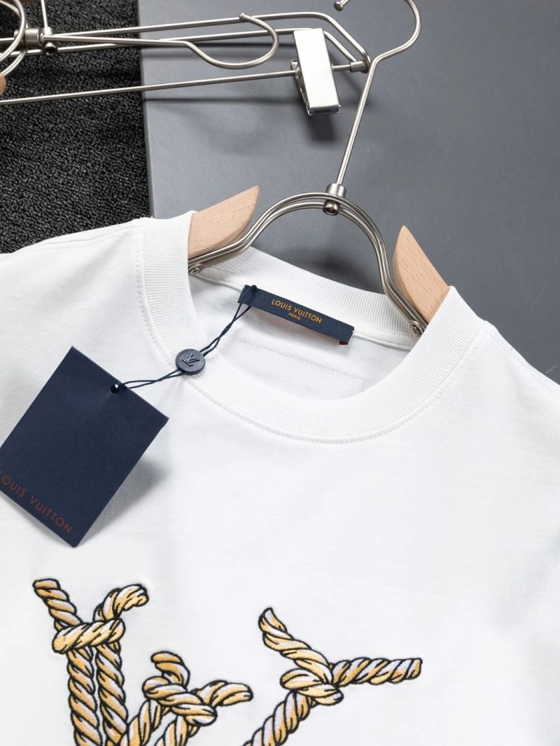 Practical Louis Vuitton T-Shirts 133216