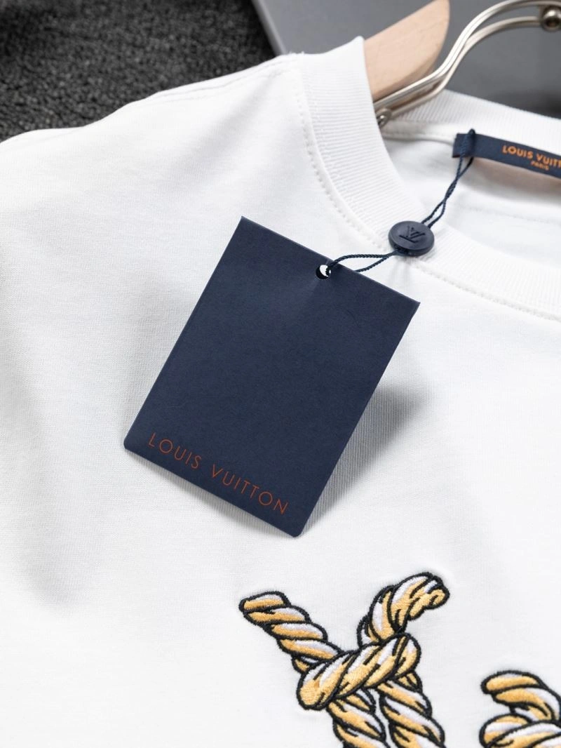 Practical Louis Vuitton T-Shirts 133216