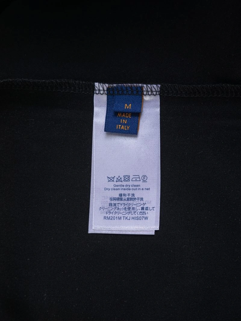 Louis Vuitton T-Shirts Minimalist 133219