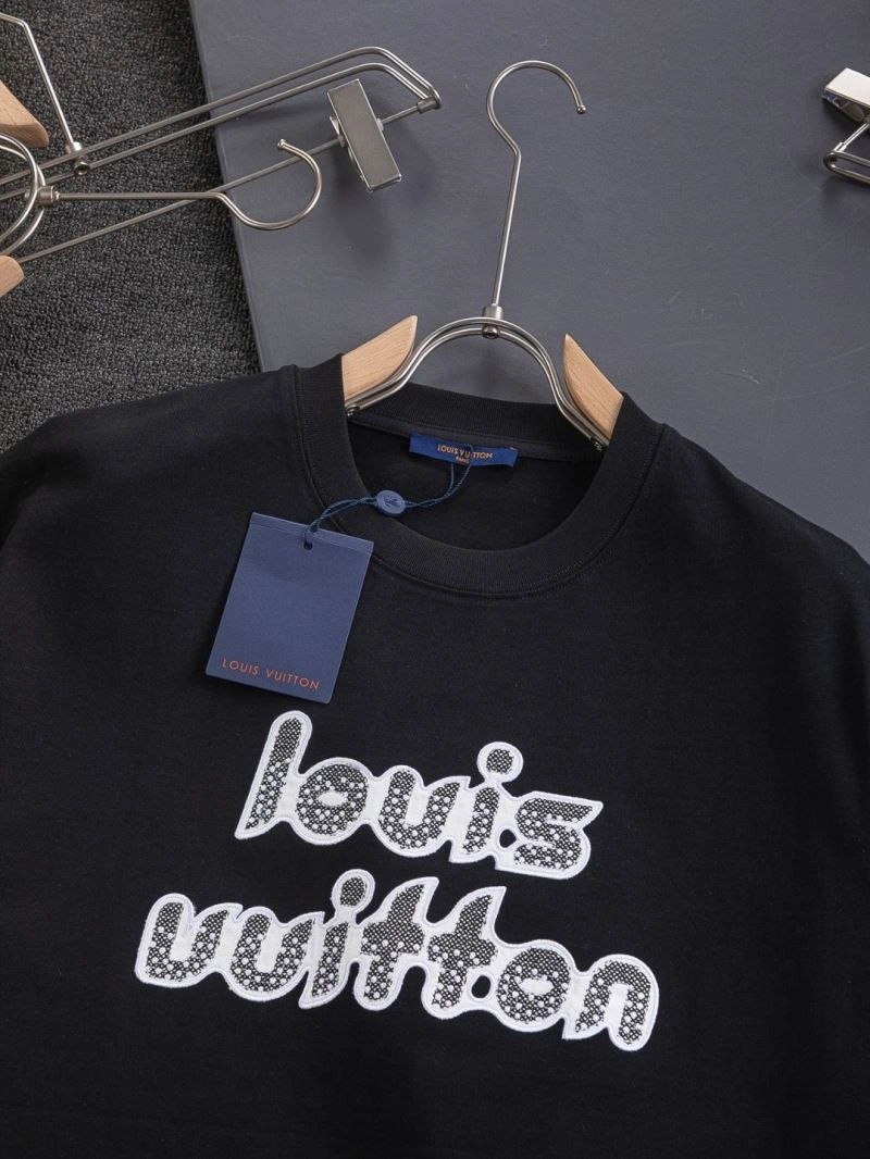 Louis Vuitton T-Shirts Minimalist 133219