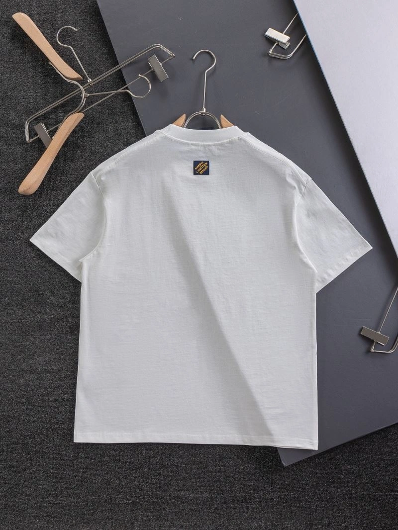 Louis Vuitton T-Shirts Minimalist 133213