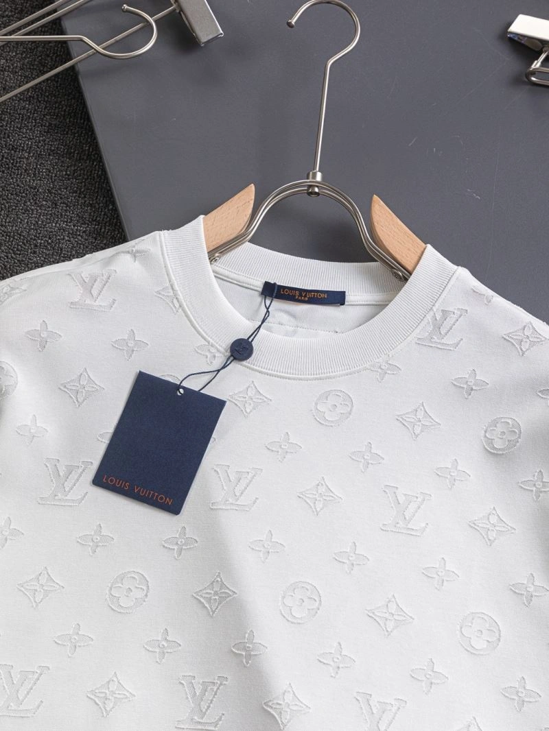 Louis Vuitton T-Shirts TimelessDesign 133185