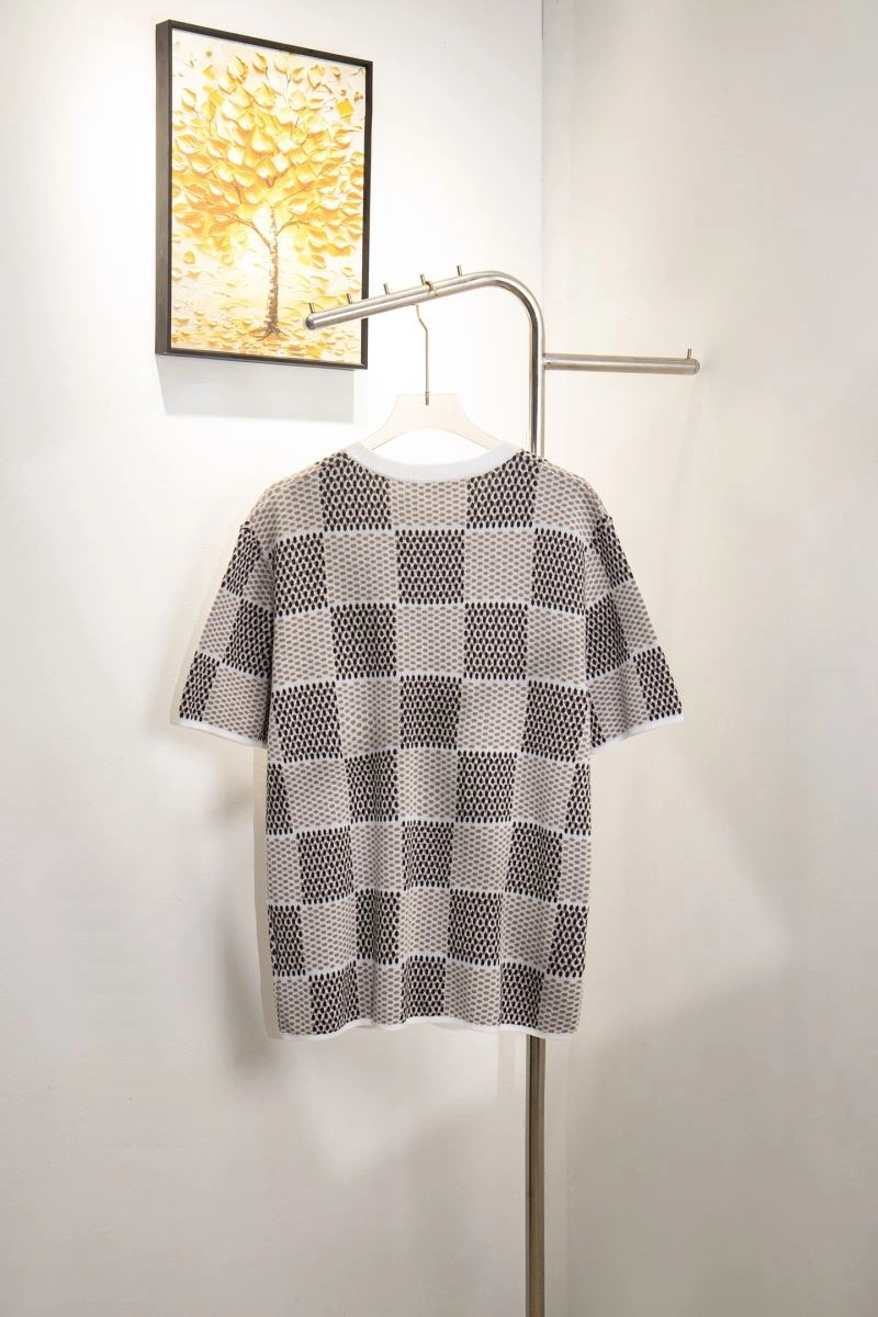 Lightweight Louis Vuitton T-Shirts 133184