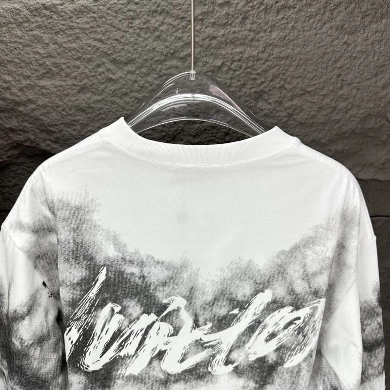 Louis Vuitton T-Shirts Functional 133175