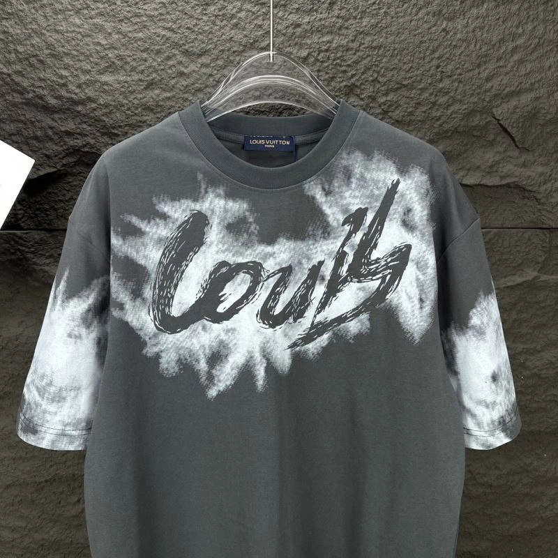 ModernLook Louis Vuitton T-Shirts 133187