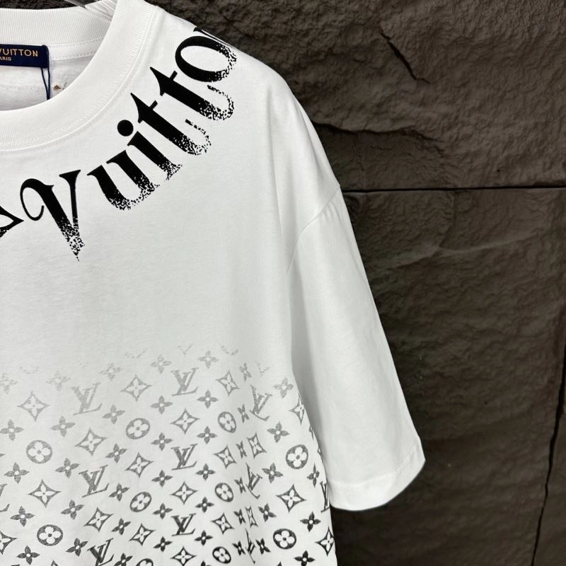 ComfortFit Louis Vuitton T-Shirts 133164