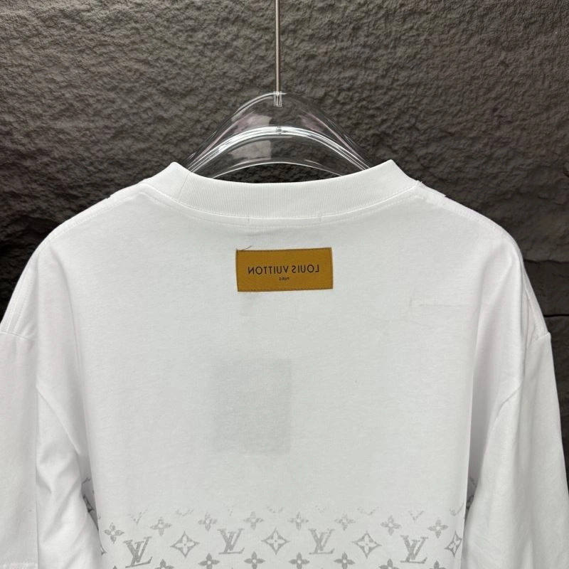 ComfortFit Louis Vuitton T-Shirts 133164