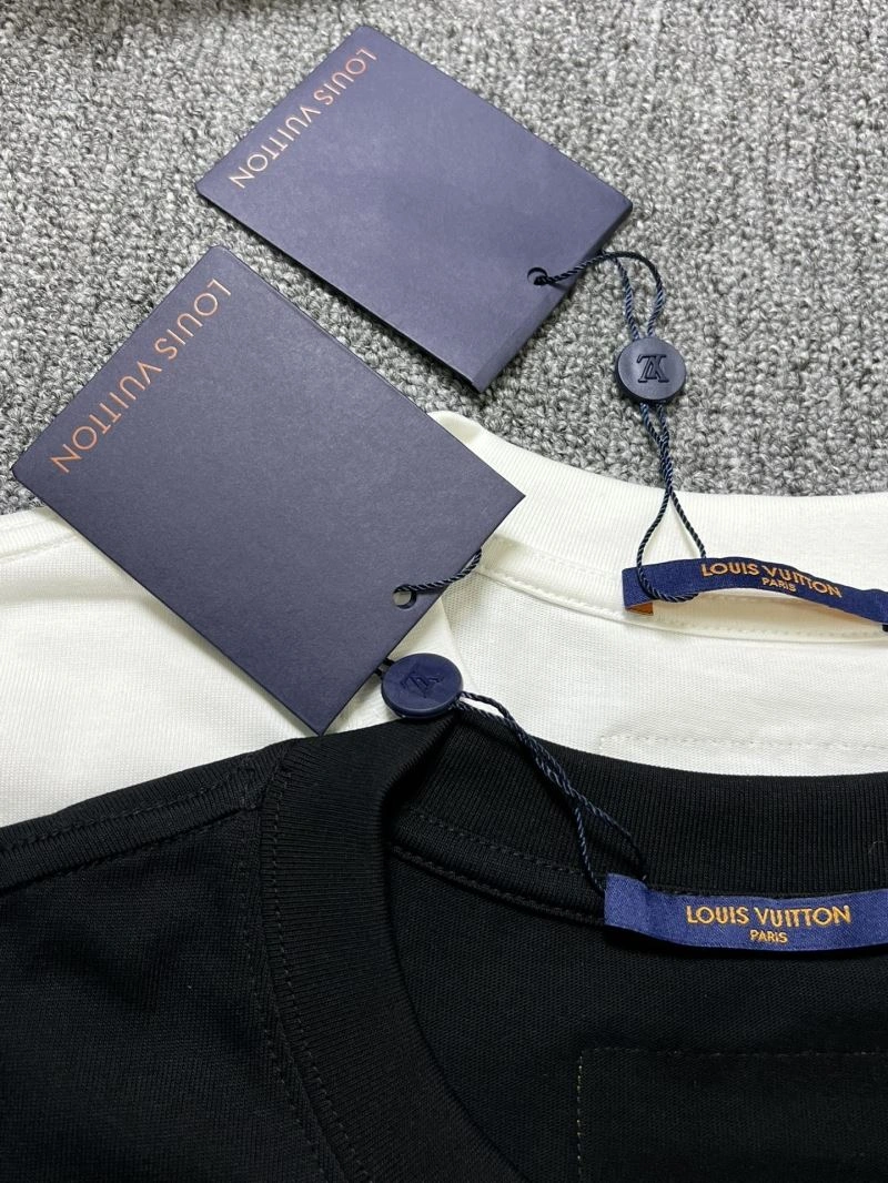 Bold Louis Vuitton T-Shirts 133165