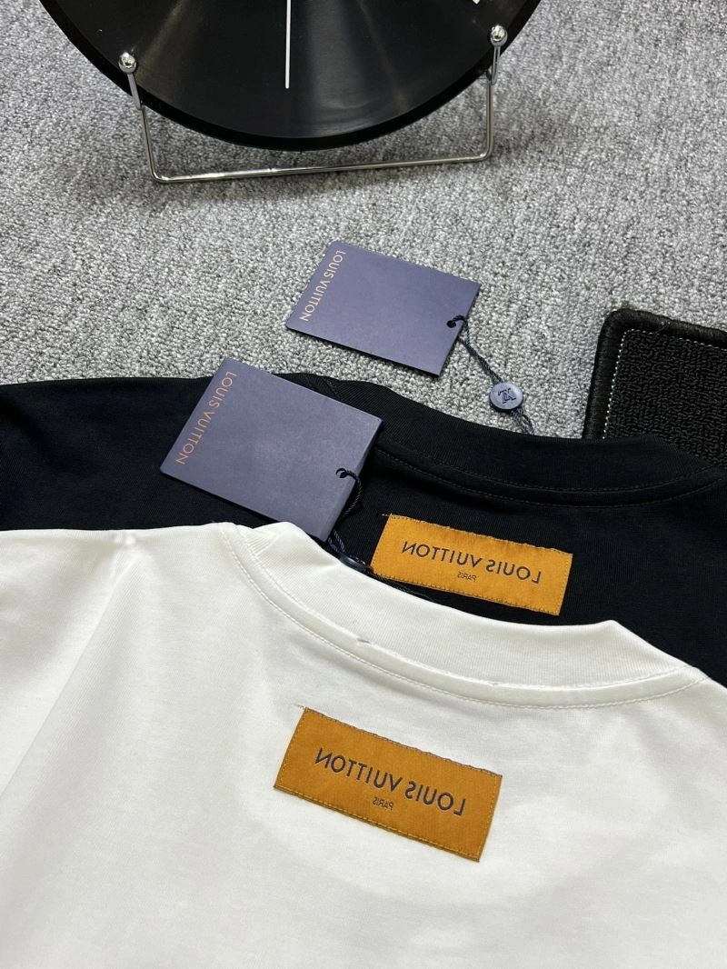 Bold Louis Vuitton T-Shirts 133165