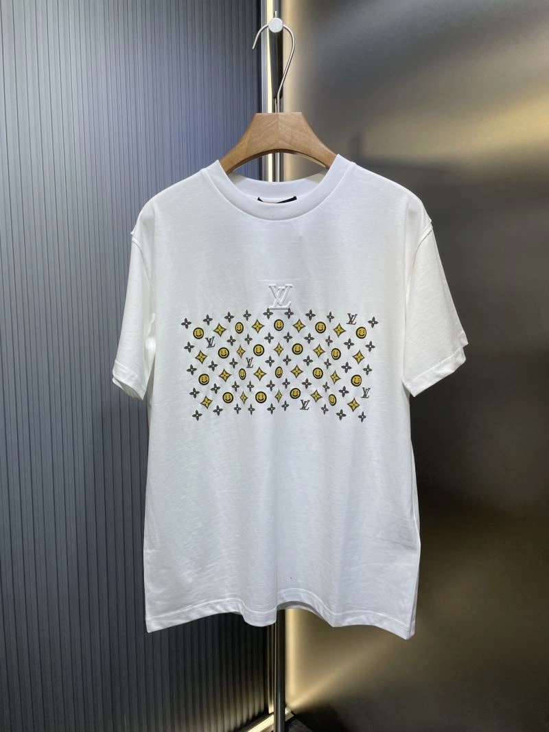 Louis Vuitton T-Shirts Fashionable 133177