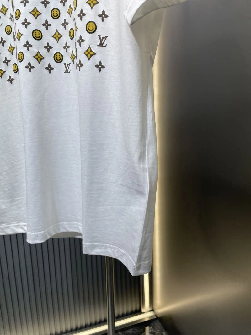 Louis Vuitton T-Shirts Fashionable 133177
