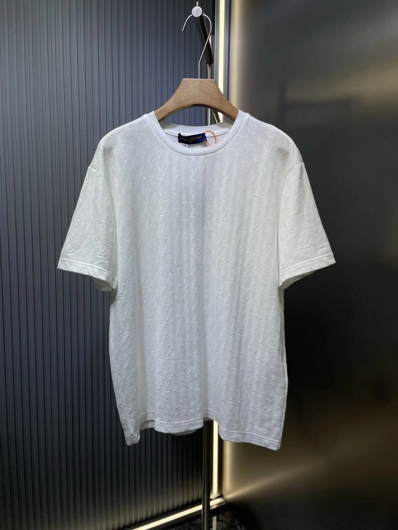 Louis Vuitton T-Shirts OdorResistant 133156