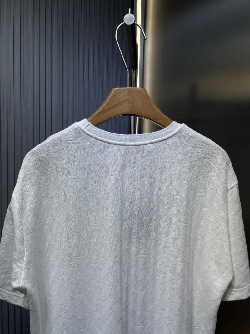 Louis Vuitton T-Shirts OdorResistant 133156