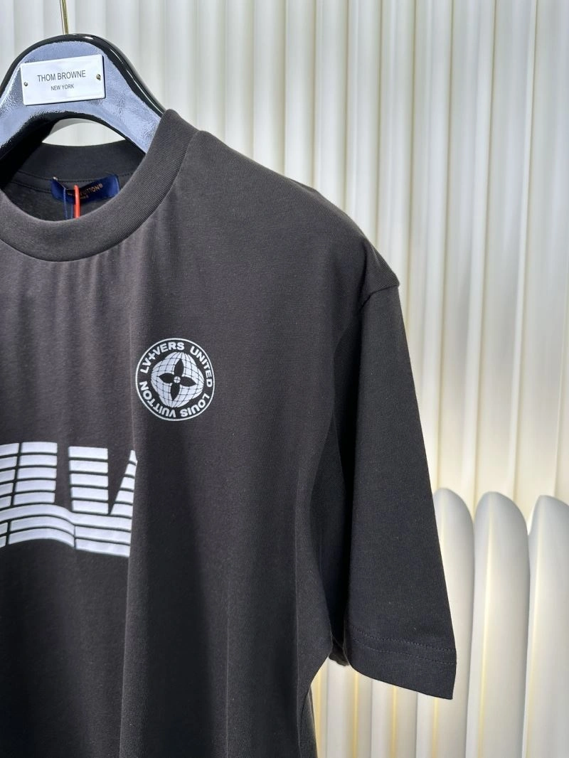 Louis Vuitton T-Shirts Cozy 133153