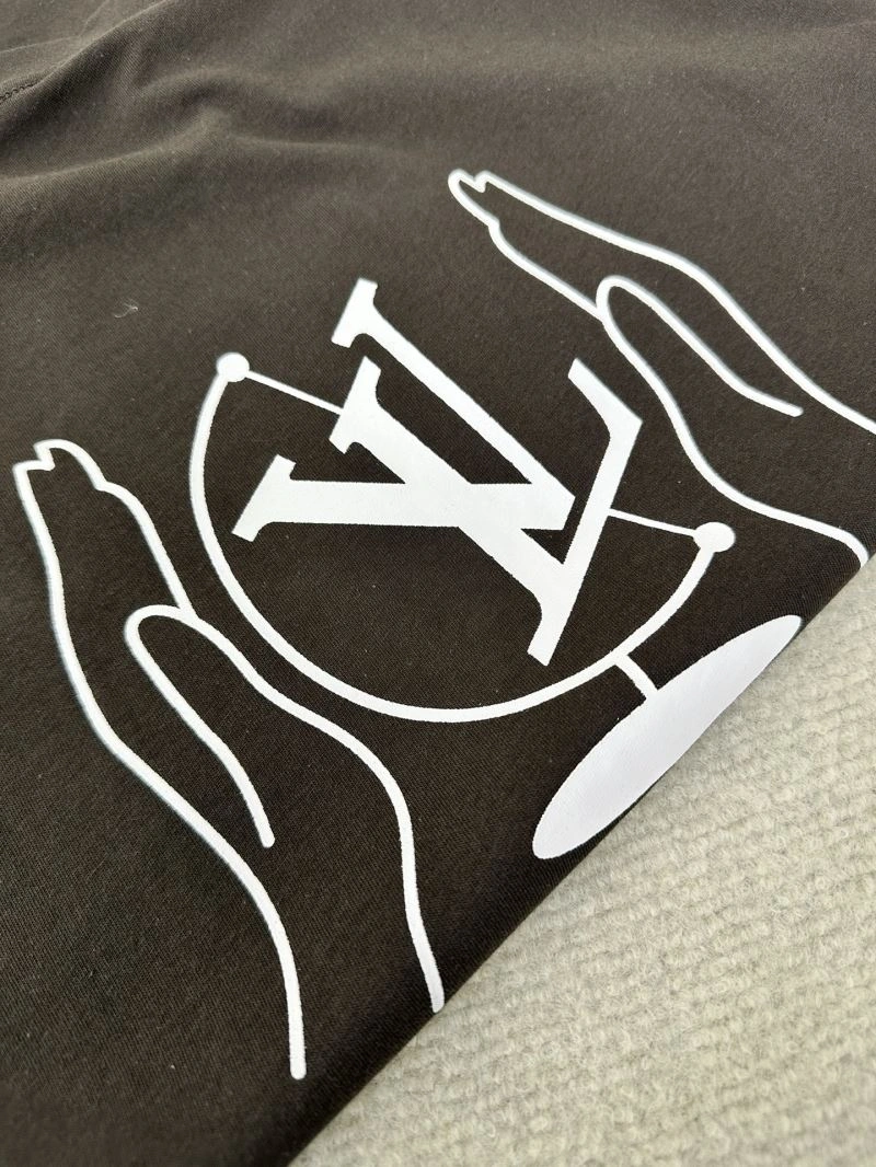 Louis Vuitton T-Shirts Cozy 133153