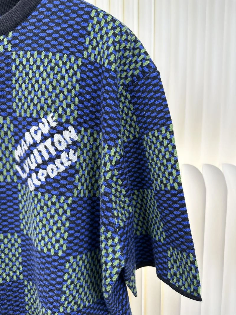 Louis Vuitton T-Shirts Cozy 133152