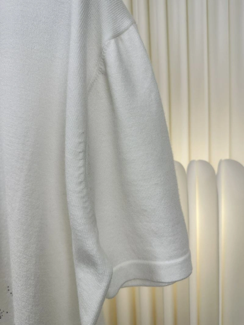 Louis Vuitton T-Shirts Comfortable 133151