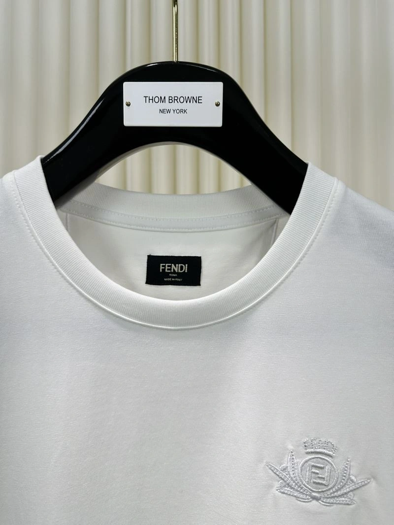 Chic Louis Vuitton T-Shirts 133148