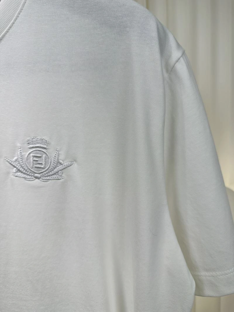 Chic Louis Vuitton T-Shirts 133148