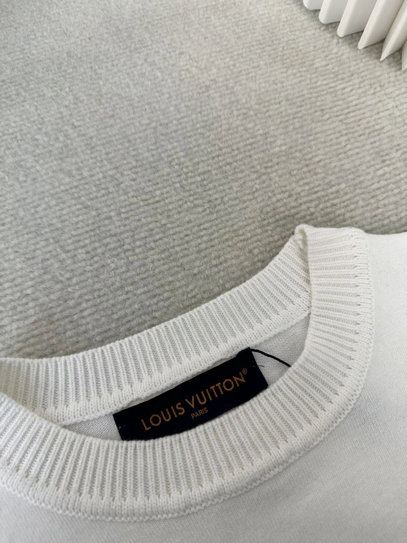 Practical Louis Vuitton T-Shirts 132668