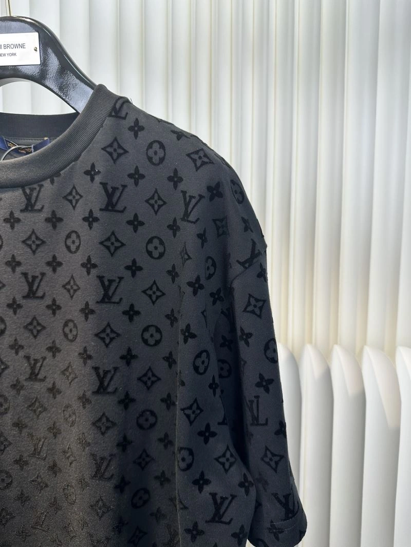 Louis Vuitton T-Shirts Seasonal 132667