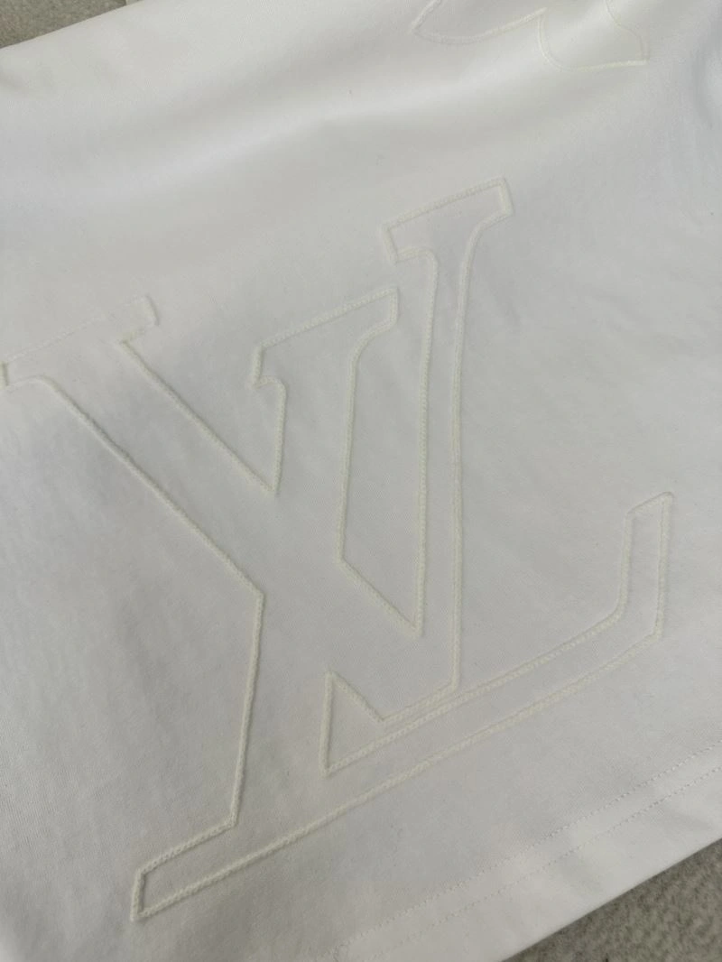 Louis Vuitton T-Shirts TechFriendly 132686