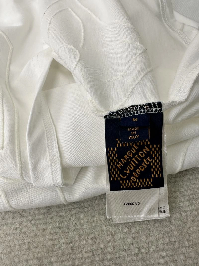Louis Vuitton T-Shirts TechFriendly 132686
