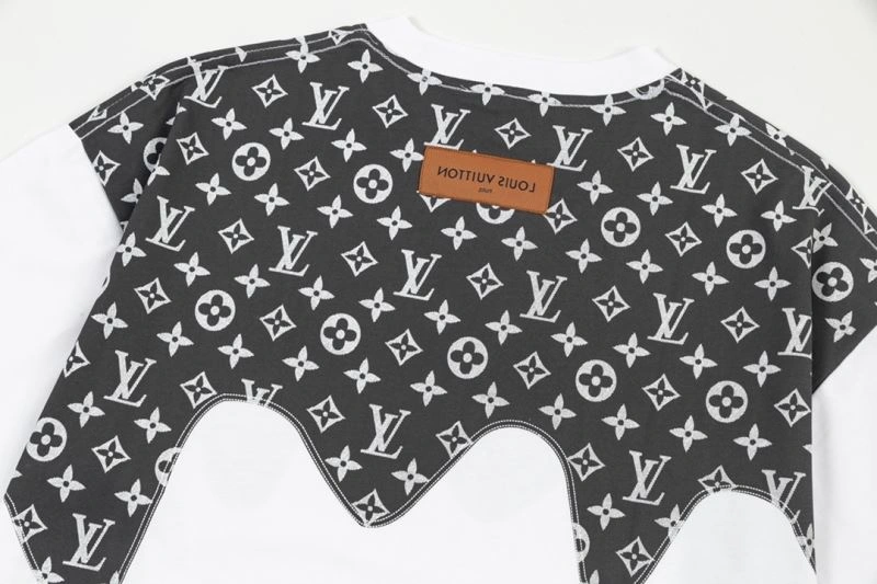 Louis Vuitton T-Shirts SmoothTexture 132648