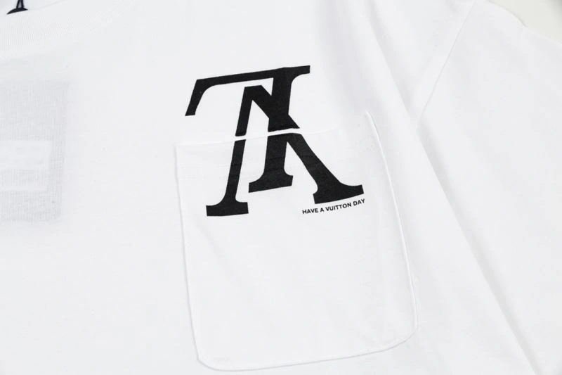 Functional Louis Vuitton T-Shirts 132647