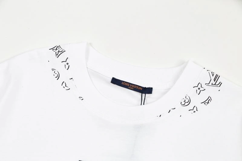 Louis Vuitton T-Shirts StreetReady 132646