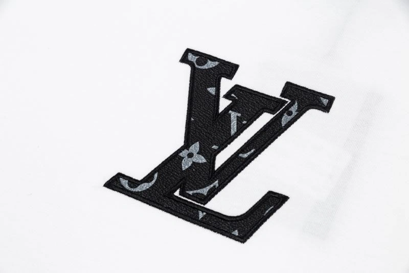 Louis Vuitton T-Shirts StreetReady 132646