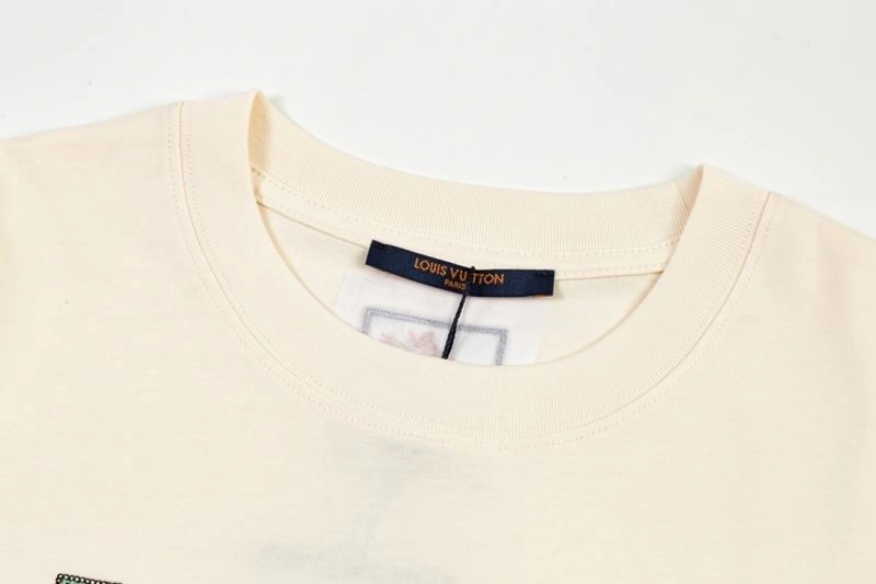 Louis Vuitton T-Shirts Refined 132631
