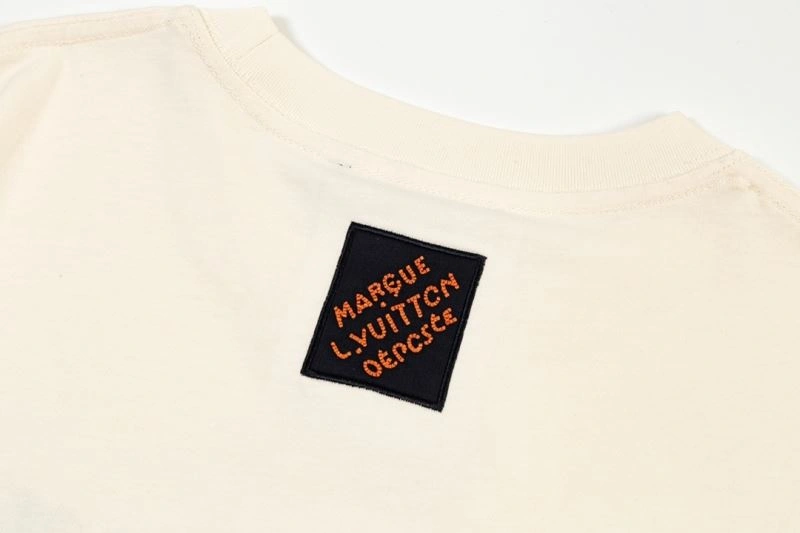 Louis Vuitton T-Shirts Refined 132631